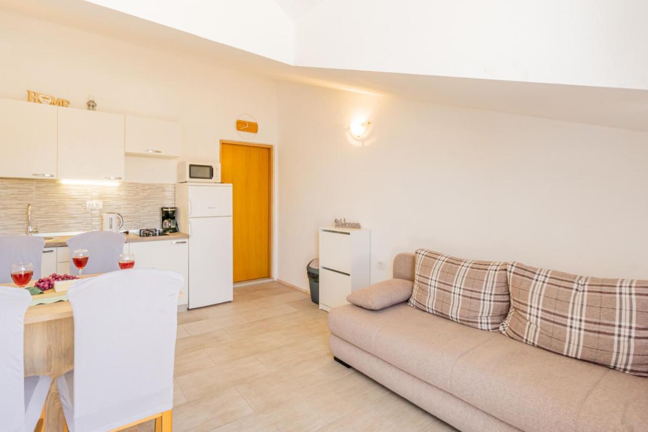 Appartement Magdalena With Mountain And Seaview à Metajna Chambre photo