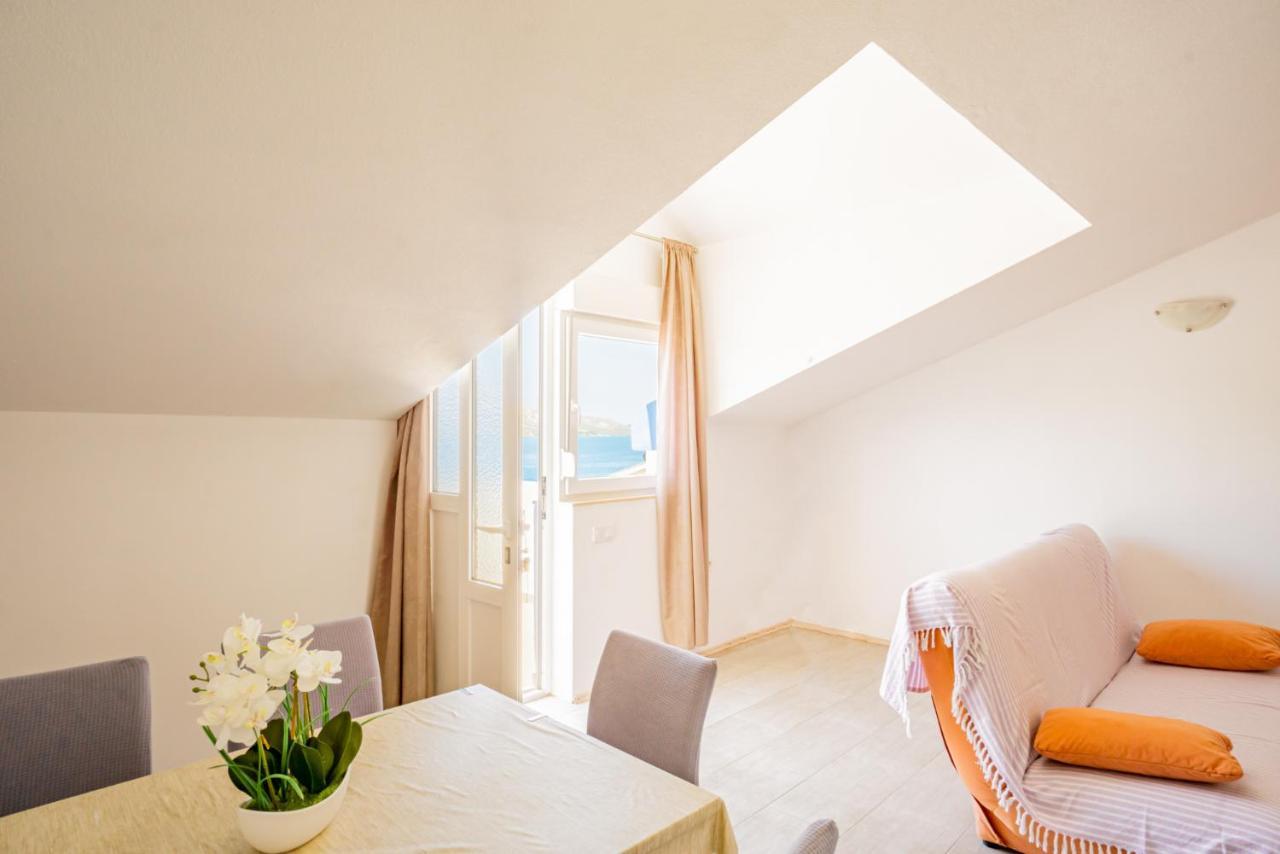 Appartement Magdalena With Mountain And Seaview à Metajna Chambre photo